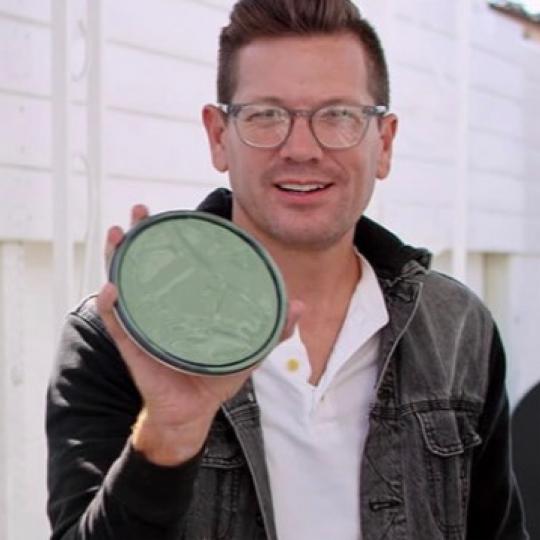 How to Pick a Paint (And How to Open It) American Standard®