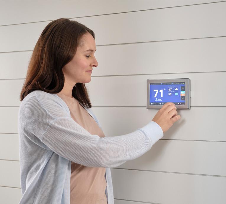 AS_WomanSmartThermostat_Davidson_2021_Havas__13855-original